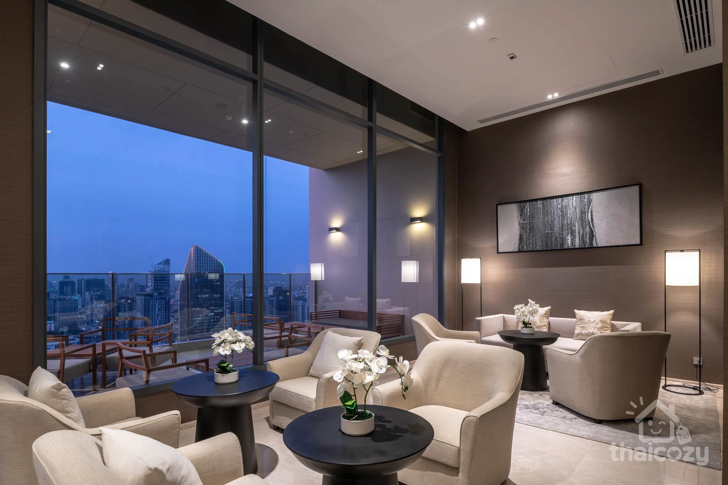 The Esse Asoke photo 7