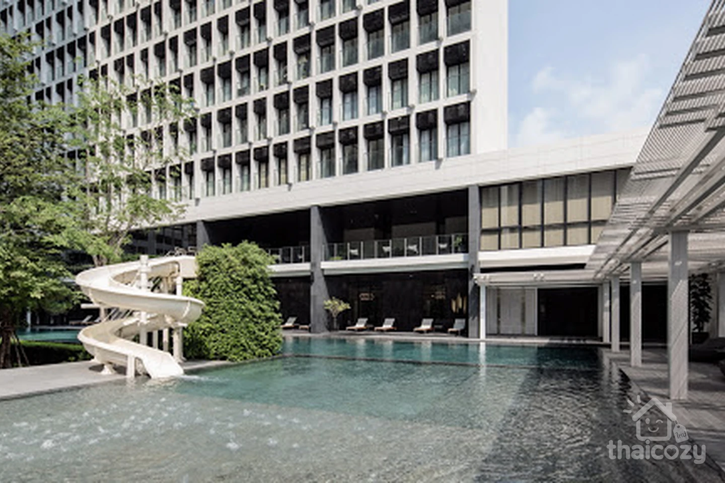 Noble Ploenchit photo 9