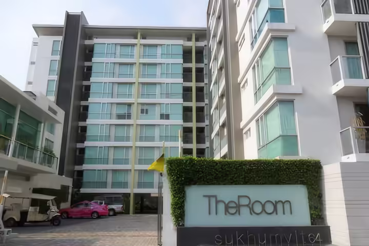 The Room Sukhumvit 64