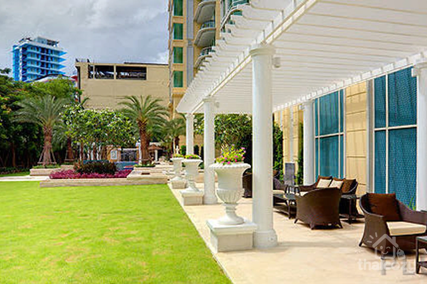 Royce Private Residences photo 8