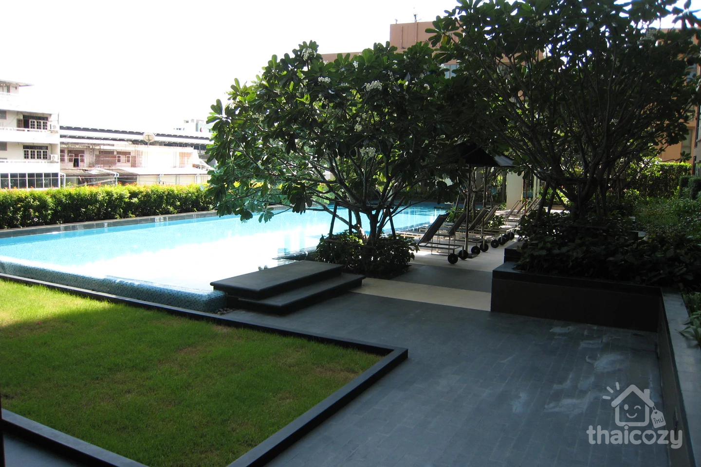 Hive Taksin photo 6