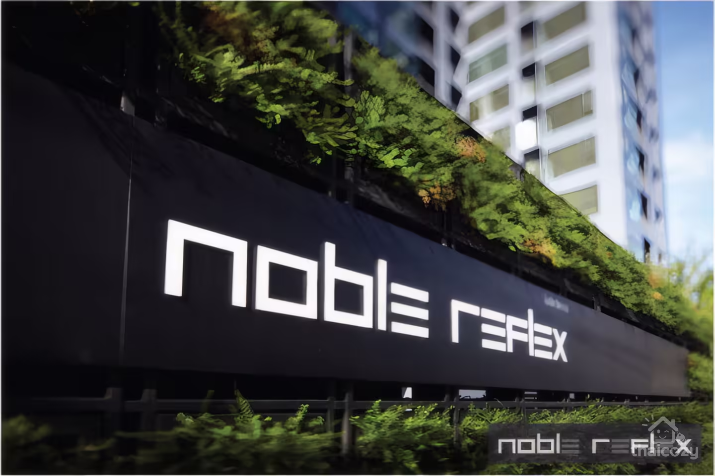 Noble Reflex photo 2