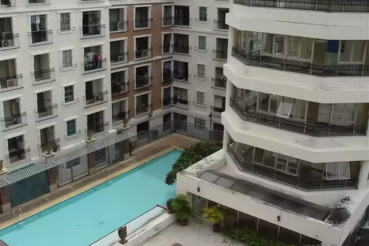 Dusit Avenue