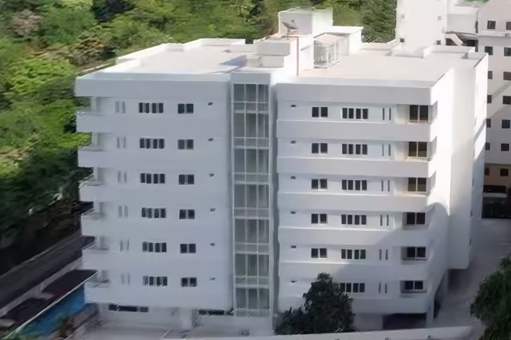Tonson Court