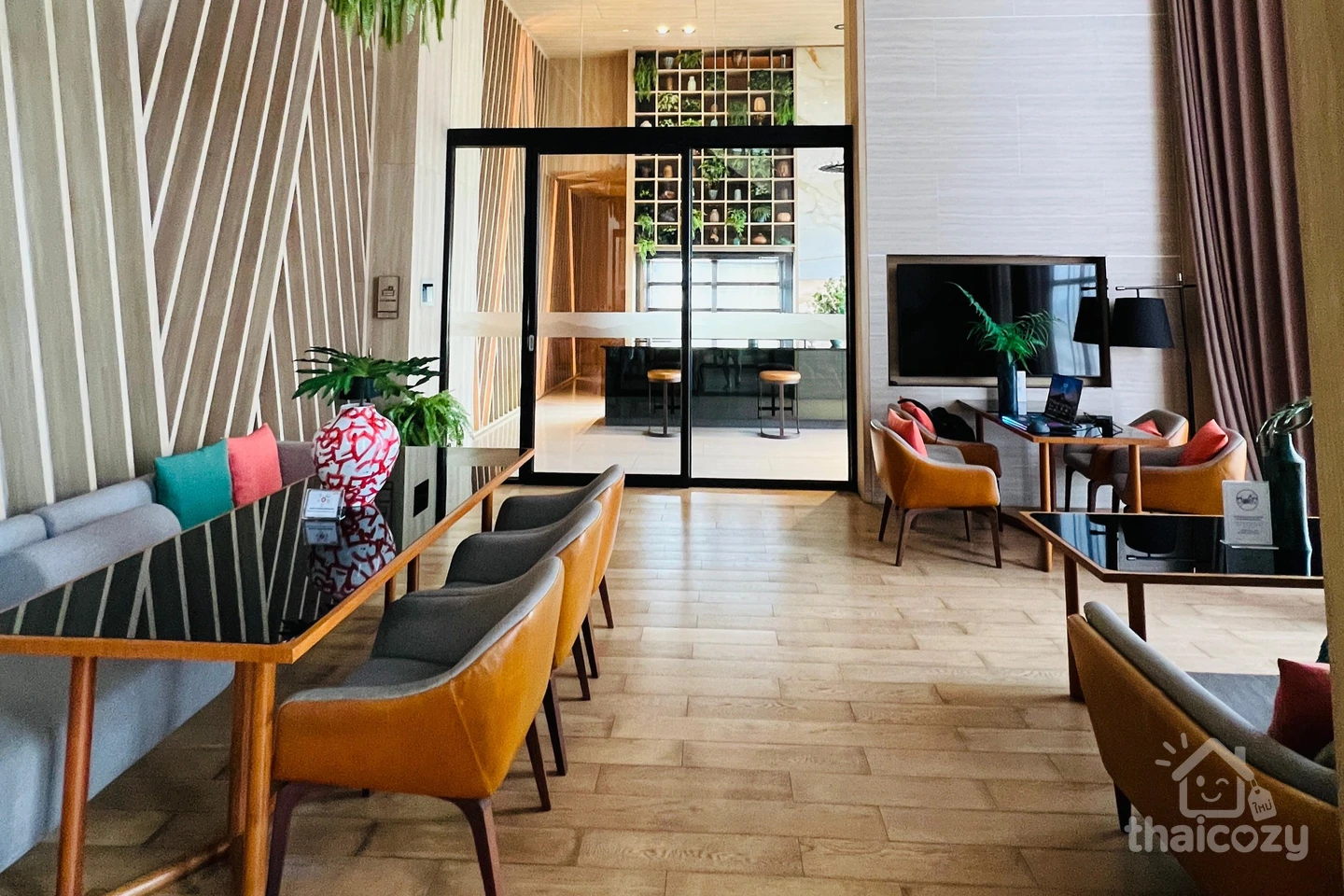HAUS Sukhumvit 36 photo 8