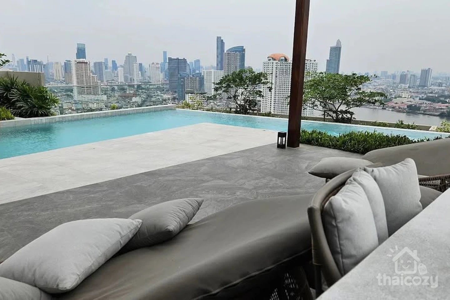 ณ รีวา เจริญนคร photo 3