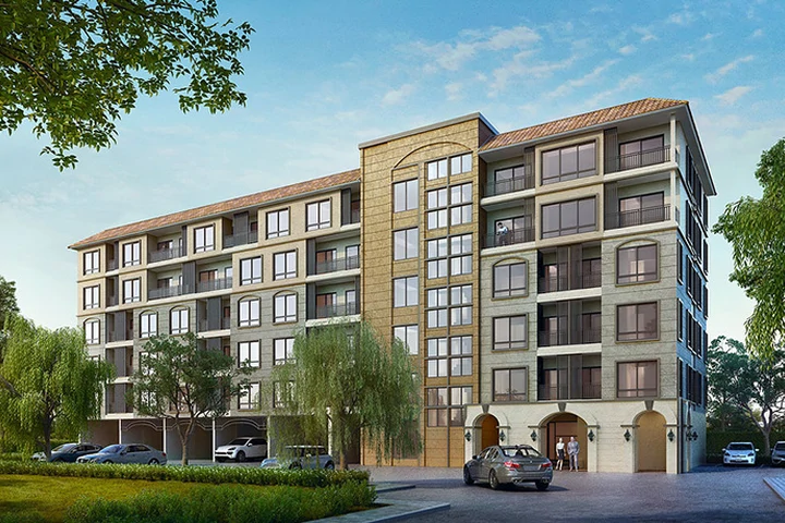 Lazio Sriyan Condo