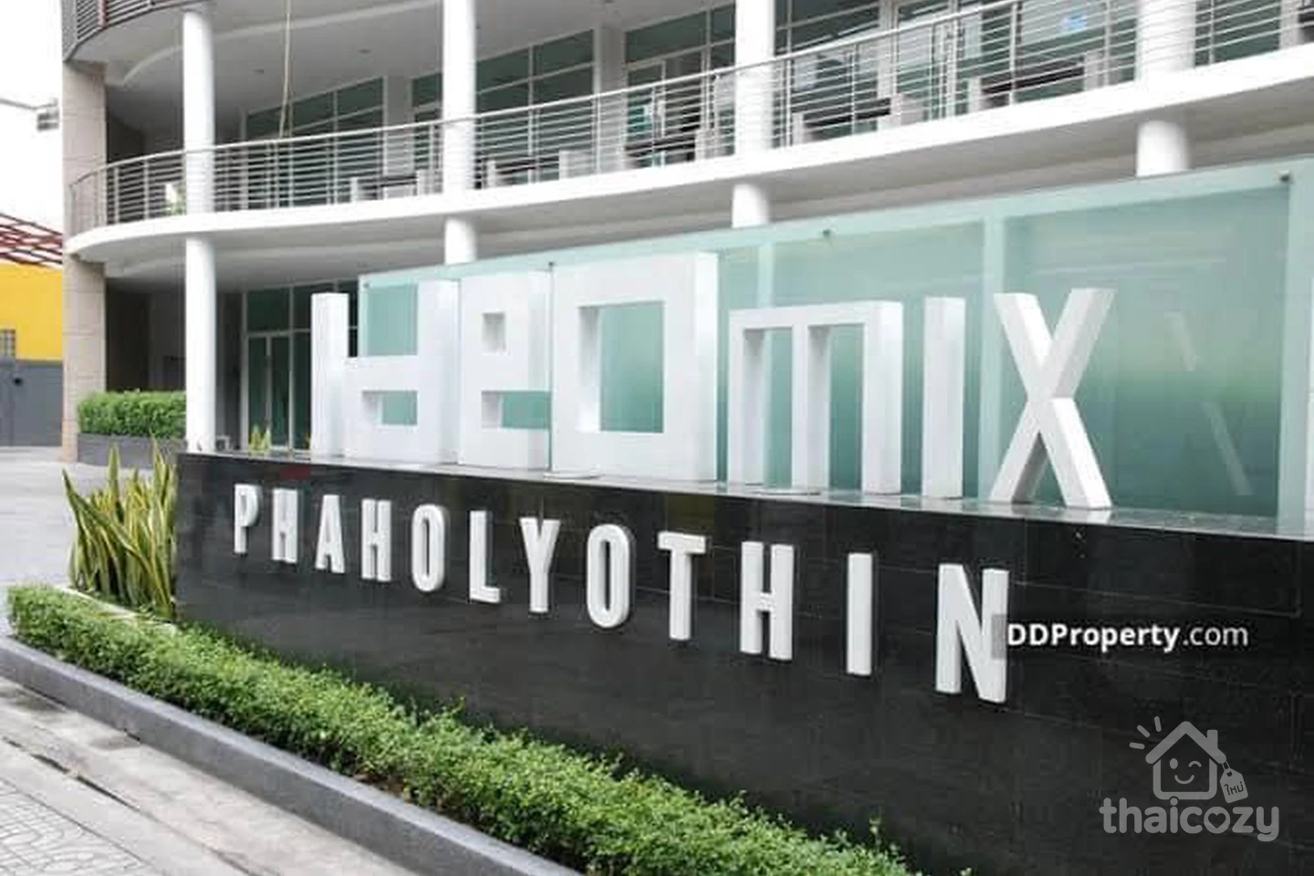 Ideo Mix Phaholyothin photo 2