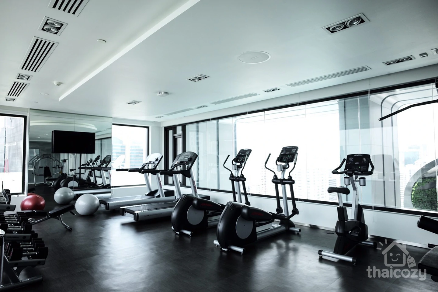 Edge Sukhumvit 23 photo 11