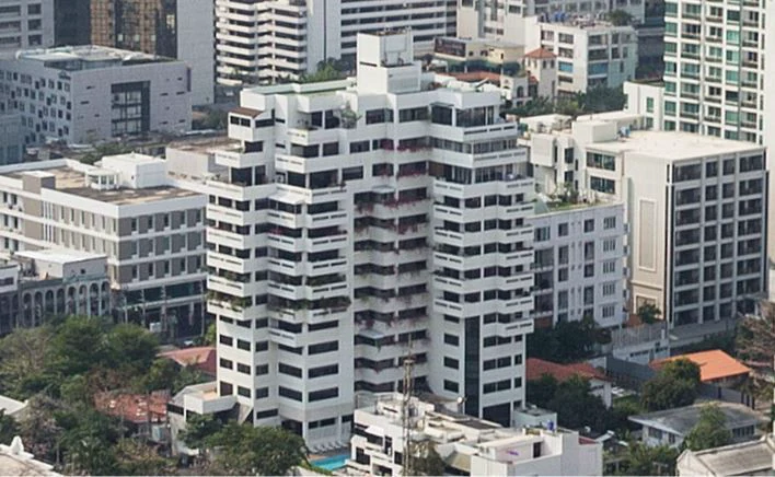Sukhumvit House