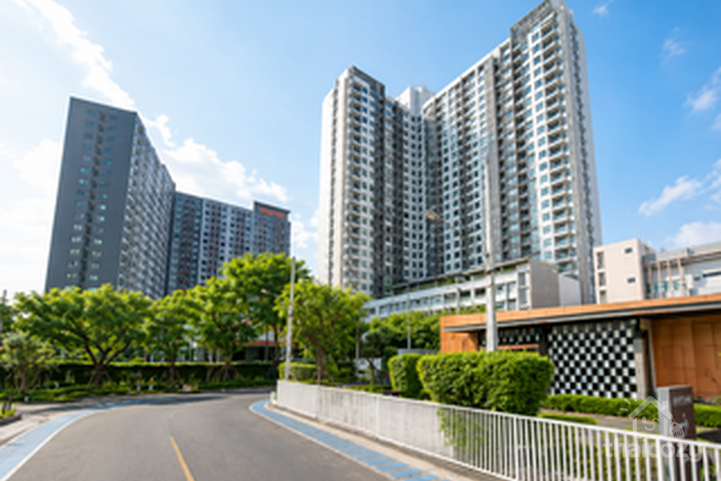Aspire Sathorn-Taksin (Timber Zone) photo 3