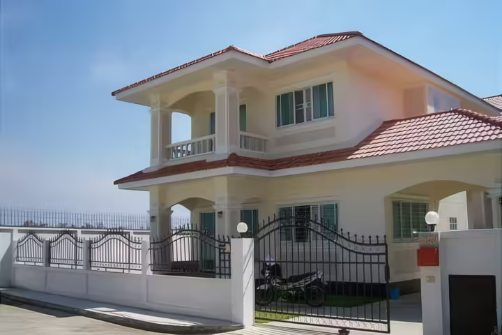บ้านเดี่ยว 3 ห้องนอน ให้เช่า ในสันกำแพง