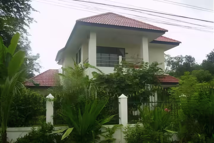 บ้าน 4 ห้องนอน ใกล้มีชok พลาซ่า