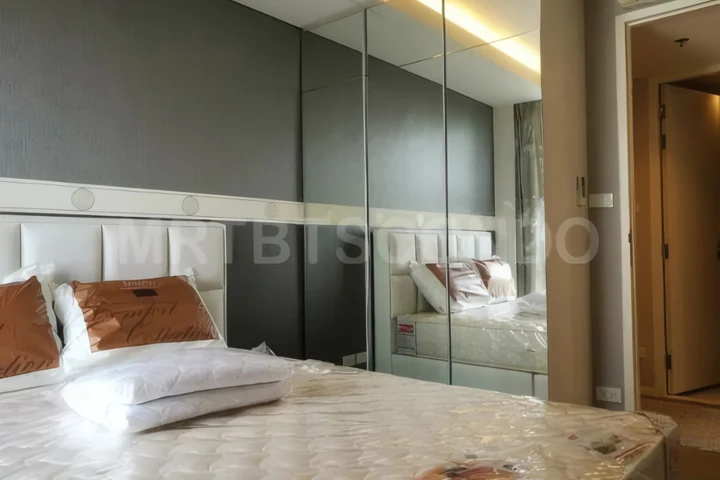 MODE Sukhumvit 61、BTSエカマイ駅近くの賃貸コンドミニアム、月額85,000バーツ