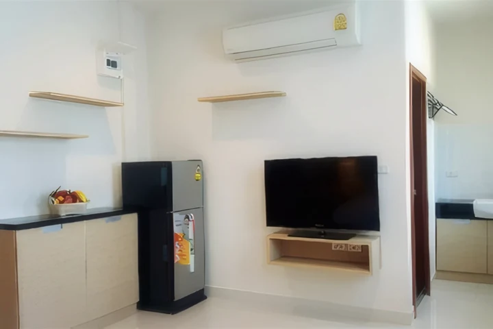 UR Thonglor Soi 13 スタジオアパートメント 賃貸 BTSトンロー駅近 – 月額18,000バーツ