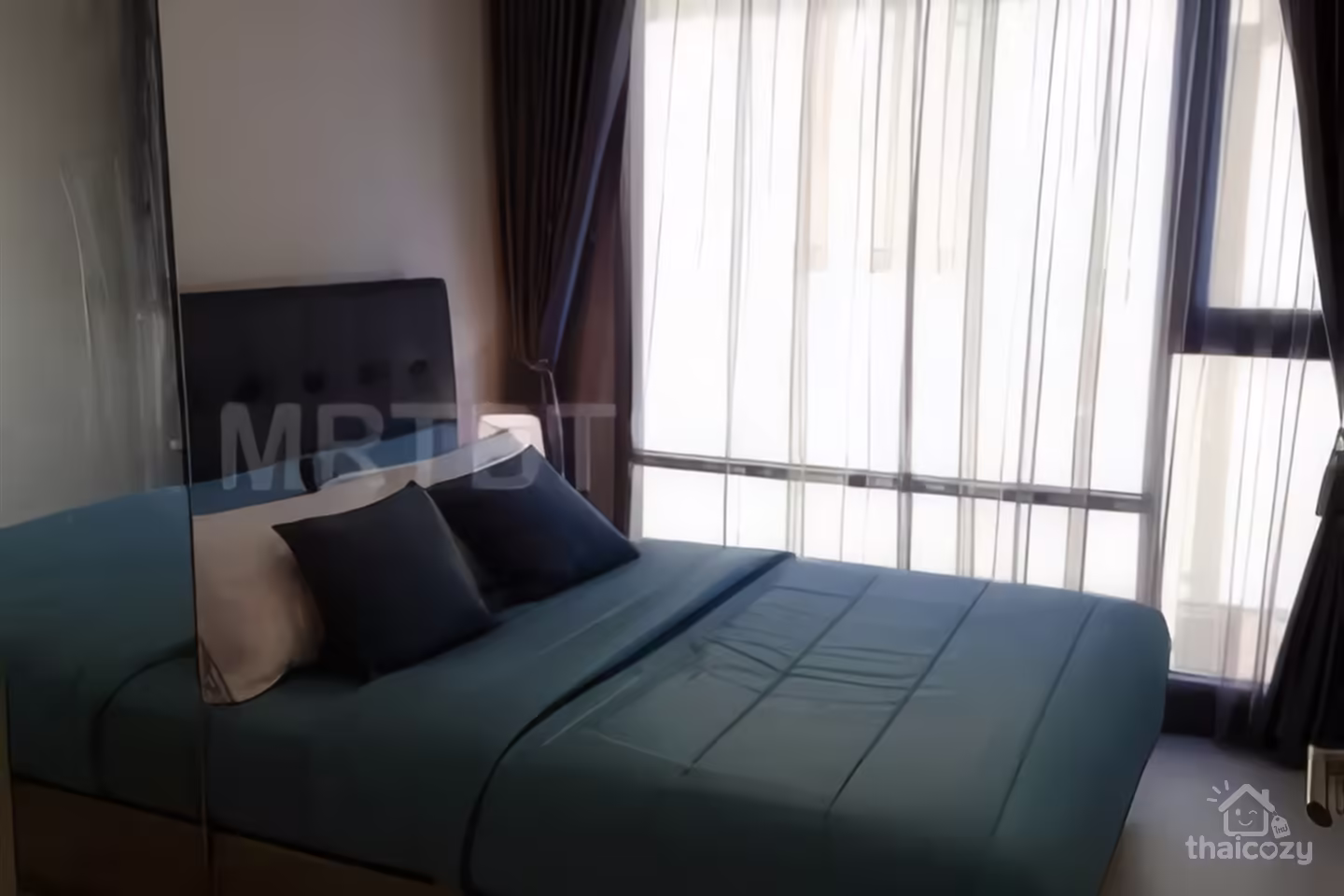 ให้เช่าคอนโด รีธึ่ม สุขุมวิท 42 ใกล้ BTS เอกมัย 65,000 บาท/เดือน photo 1