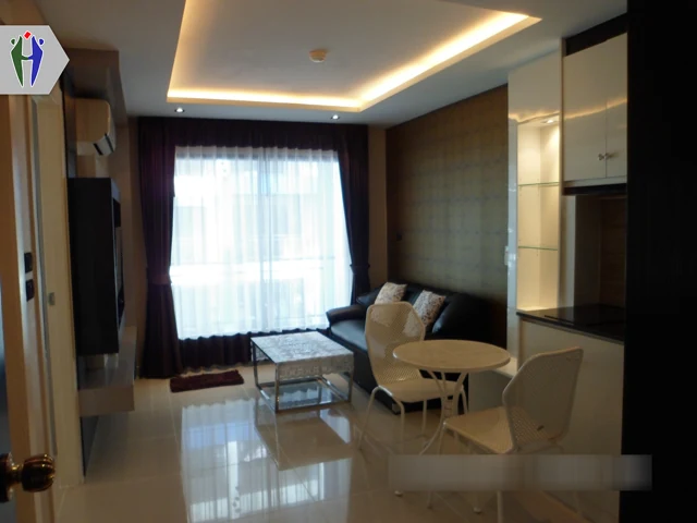 Apartment for Sale in East Pattaya – 1.4 Million Baht