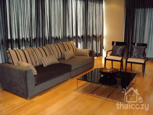 Luxury 3-Bedroom Apartment for Rent at Millennium Residence, Asoke photo 1