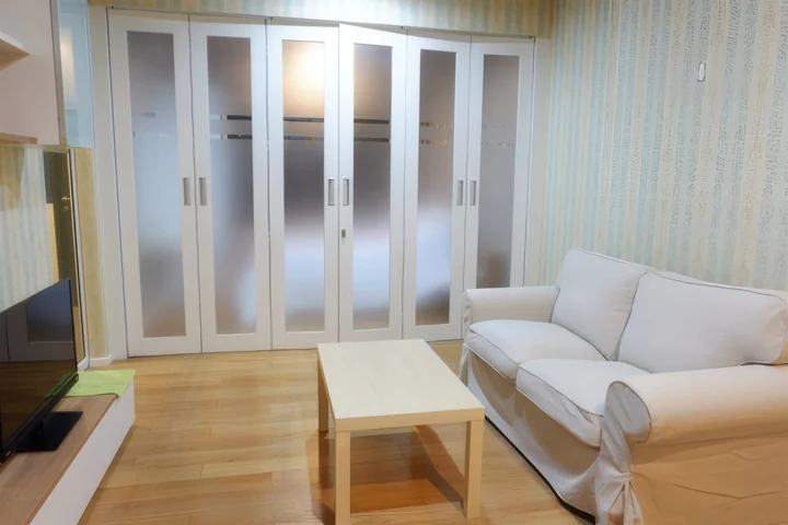 Blocs 77 par Sansiri - Appartement 1 chambre à louer près de BTS On Nut, 40 m², 18 000 THB/mois