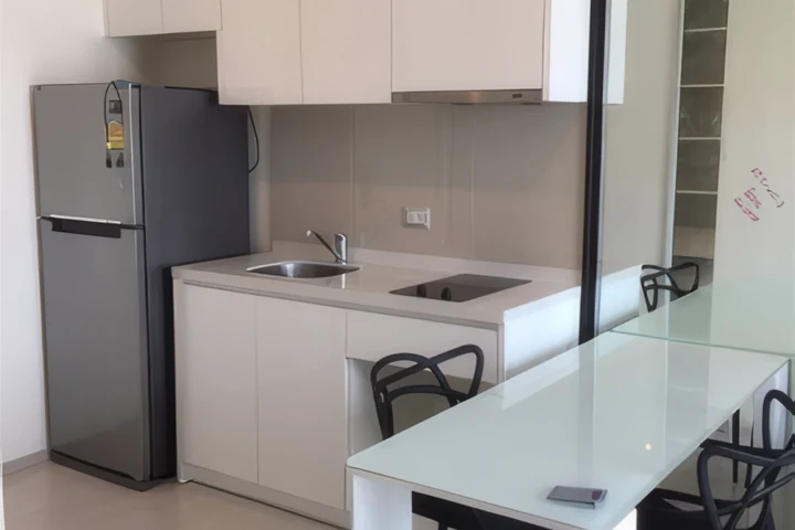 Rhythm Sukhumvit 42 – 1-спальная квартира в аренду рядом с BTS Ekkamai, 35 кв.м, 30 000 THB/месяц