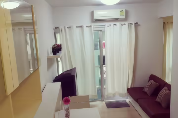 A Space Asoke-Ratchada Condo for Sale near MRT Phra Ram 9, 1 Bedroom 35 sqm, Price 2,430,000 THB