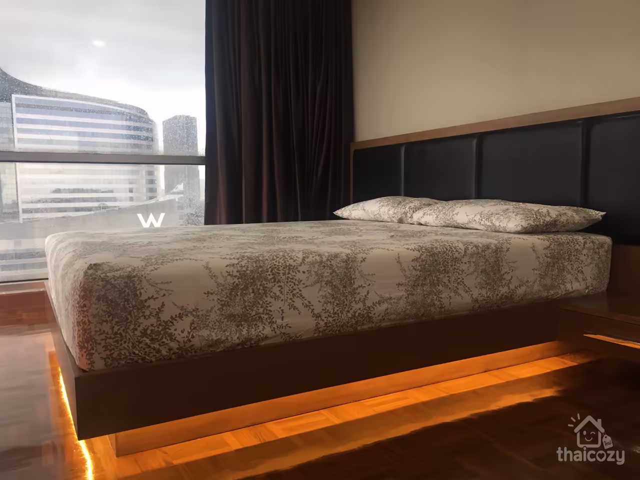 是隆套房公寓沙吞 – 出售或出租 photo 1