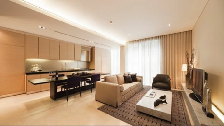 Appartement Saladaeng Residence à louer près de BTS Sala Daeng, 2 chambres 101 m², loyer 100 000 bahts/mois