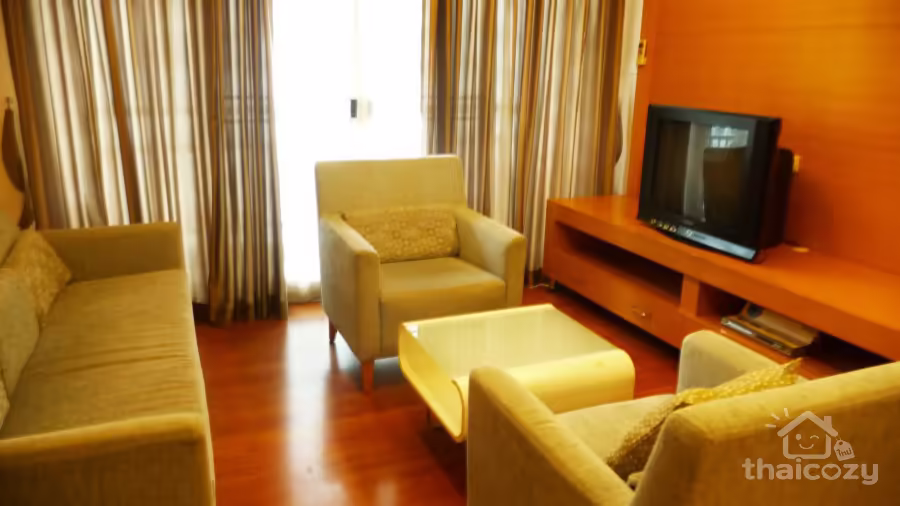 Appartement à louer à Asoke 3 chambres avec balcon, Soi Sukhumvit 21 photo 2