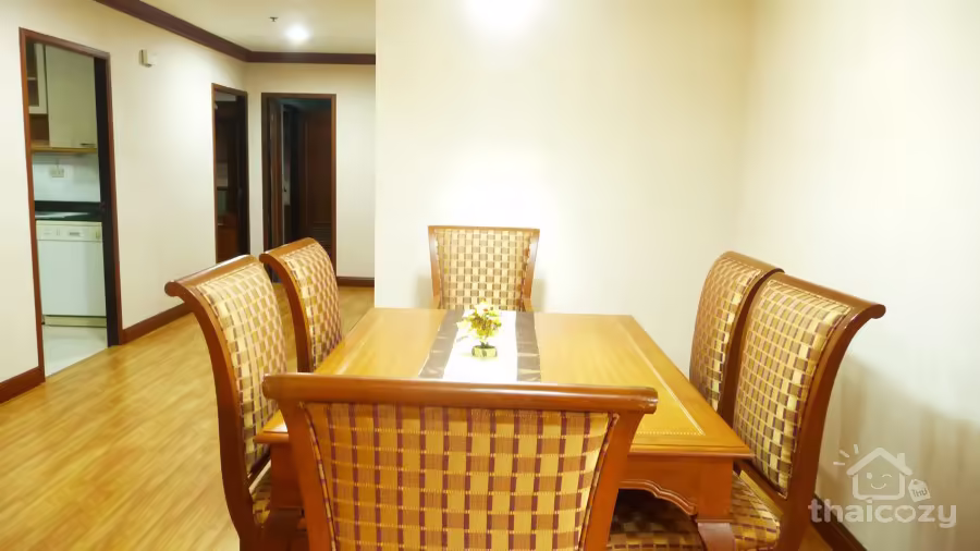 Appartement à louer près de BTS Asoke – 3 chambres avec grand balcon photo 2