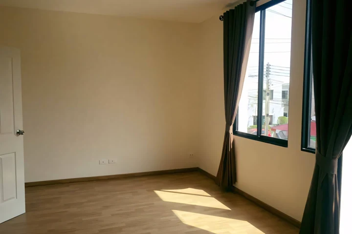 The Trust Town Si Racha City | Дом в таунхаусе в аренду
