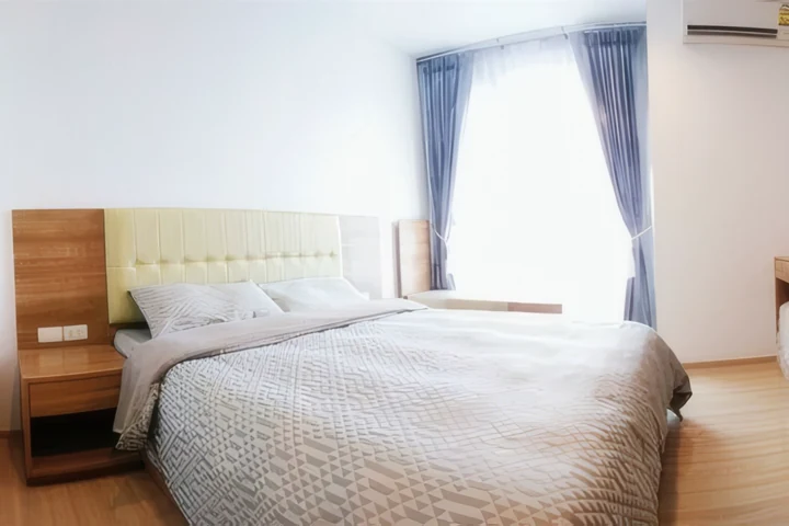 Appartement Rhythm Sathorn à louer près de BTS Saphan Taksin, 1 chambre 44 m², 35 000 THB/mois