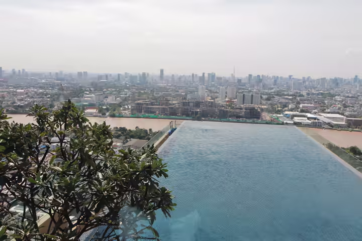 The Tree RIO Bang-Aor Station Charansanitwong Rd. for rent