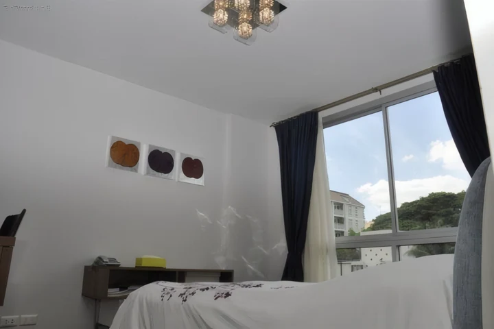 SATHORN PLUS BY THE GARDEN, Condo for Rent near MRT Lumphini, 1 Bedroom 55 sqm, 24,000 THB/month