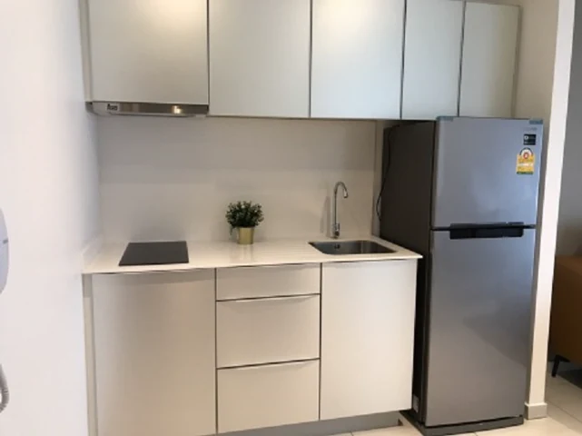 The Lofts Ekkamai – 1 Bedroom Condo for Rent near BTS Ekkamai, 30 sqm, 30,000 THB/Month