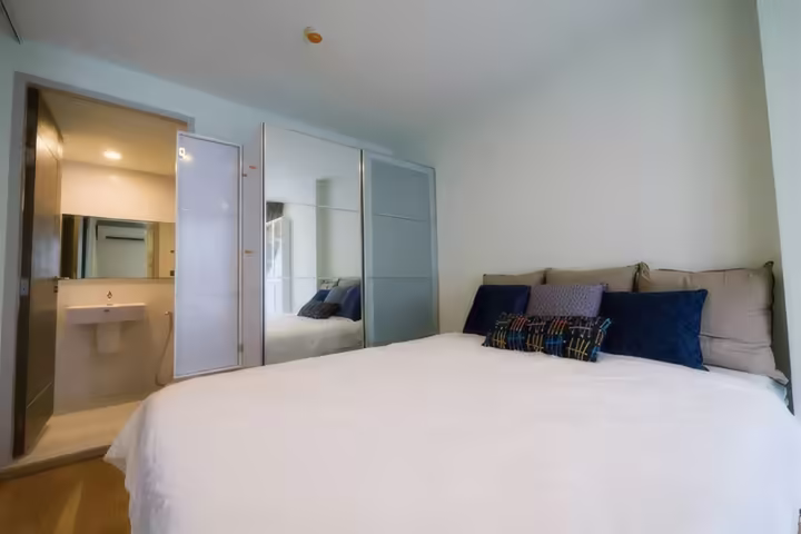 HUE Sukhumvit Condo for Rent Near BTS Punawithi, 1 Bedroom