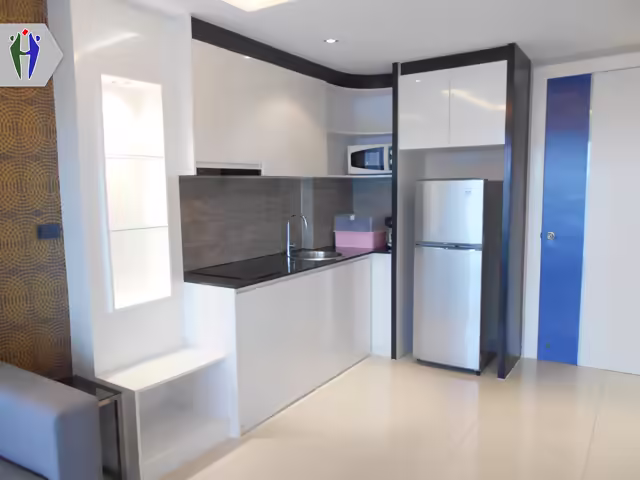 คอนโด 1 ห้องนอนให้เช่าในพัทยาตะวันออก - 9,000 บาท
