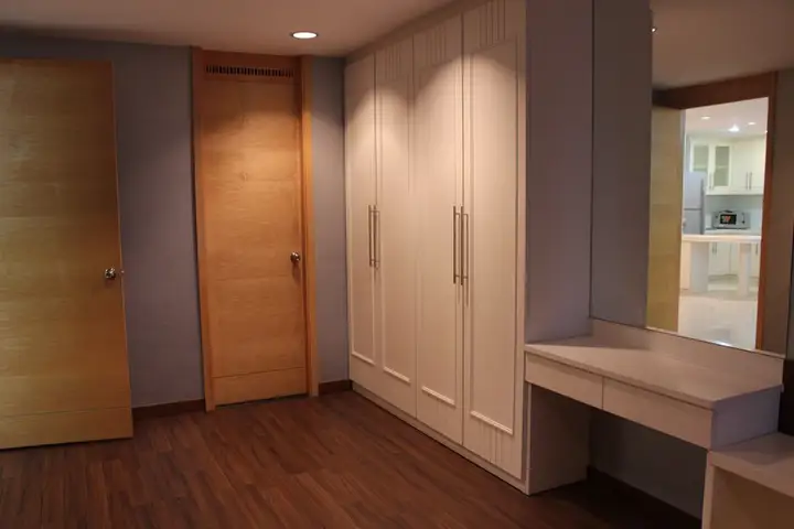 2BR Lake Avenue Sukhumvit 16 near BTS Asoke
