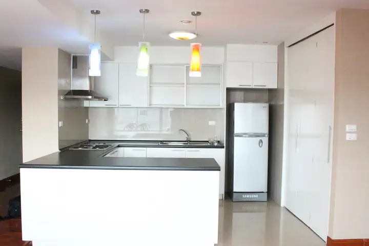 3 chambres à louer dans Sukhumvit Soi 15