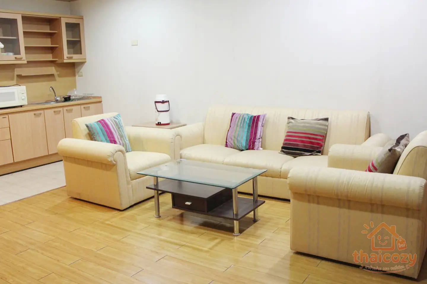 2 Bedroom Apartment for Rent in Sukhumvit Bangkok photo 2