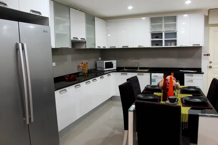 3 chambres à louer près du BTS Sukhumvit, Bangkok