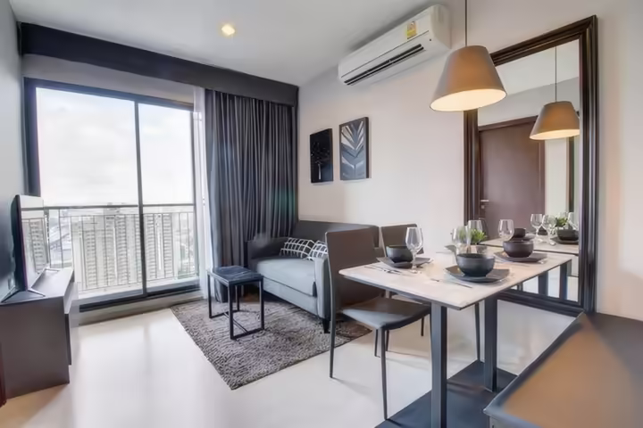 ให้เช่า Rhythm Asoke – 2 ห้องนอน 42 ตร.ม. ใกล้ MRT พระราม 9 – 29,000 บาท/เดือน