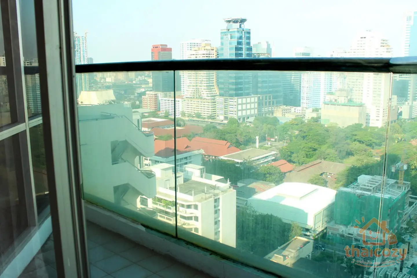 The Alcove Thonglor 10 大户型一居室公寓，全配家具，高层景观 photo 1