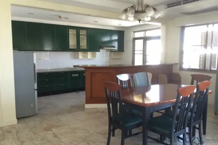 Royal Castle Condominium for rent at Sukhumvit 39