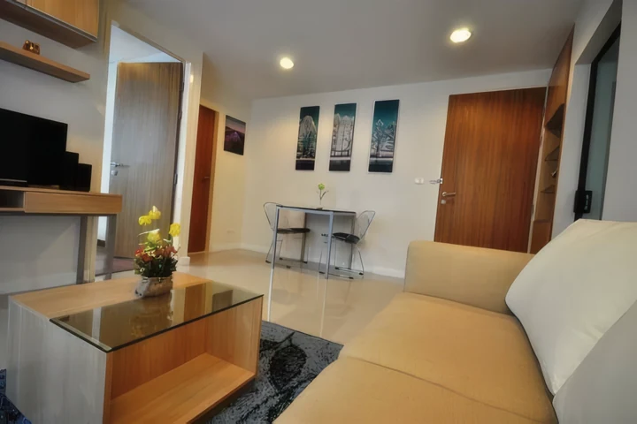 1 Bedroom Apartment for Rent in Sukhumvit 42