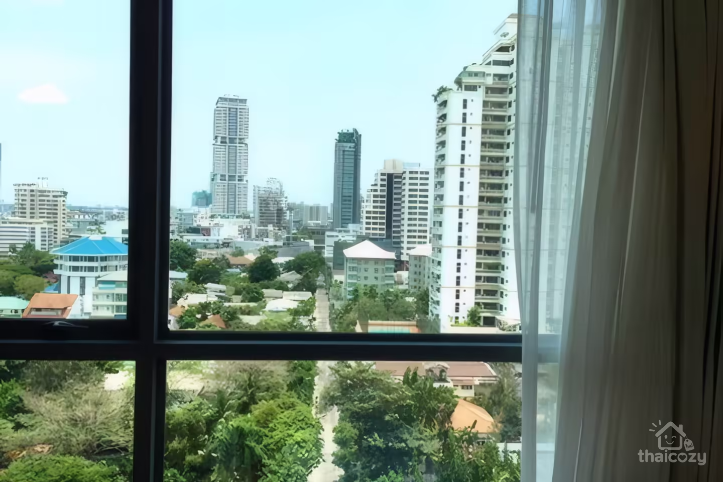 Condo 2 chambres à louer à Bangkok photo 1