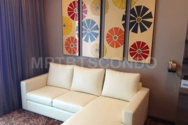 Sky Walk Condo for Rent near BTS Phra Khanong, 34,000 THB/month