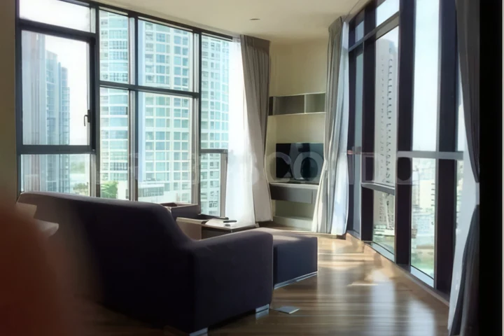 Wyne Sukhumvit Condo for Rent Near BTS Phra Khanong – 30,000 Baht/Month