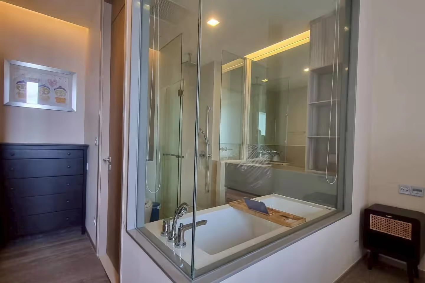 The ESSE Asoke 1BR 44 m2 Haut Étage photo 2