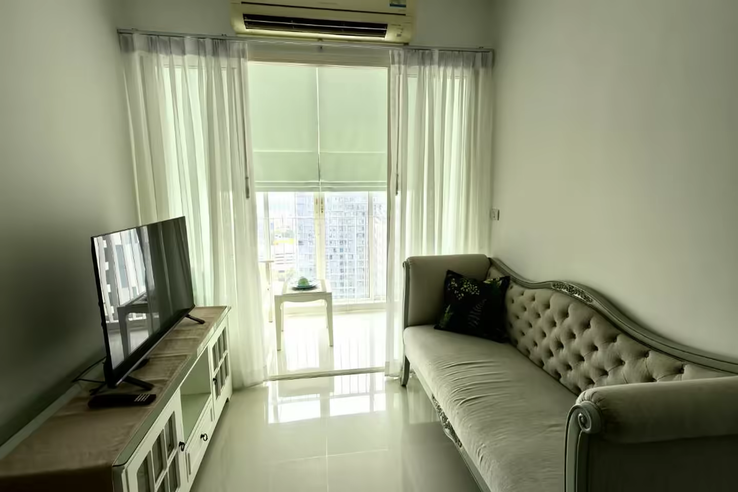 IDEO Verve Sukhumvit 2BR 44sqm Rent photo 2