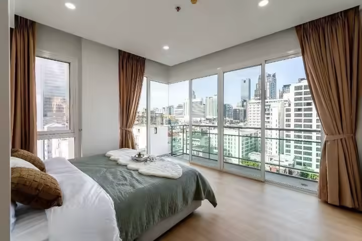 프라임 11 콘도, 수쿰빗 11